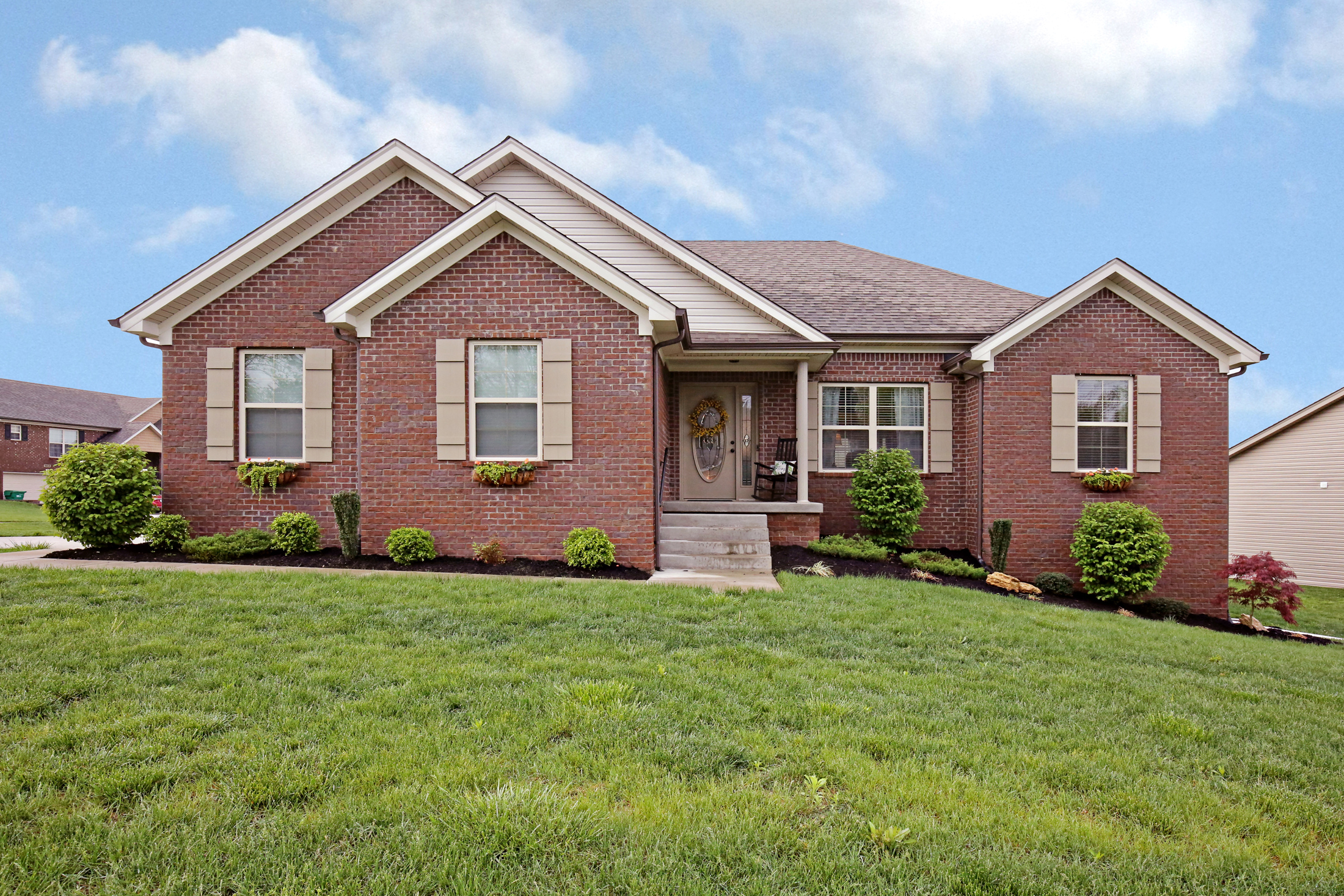 9409 Mossy Creek Way Louisville, KY 40229 9409 Mossy Creek Way Louisville, KY 40229