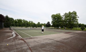 Glen Oaks Glen Oaks