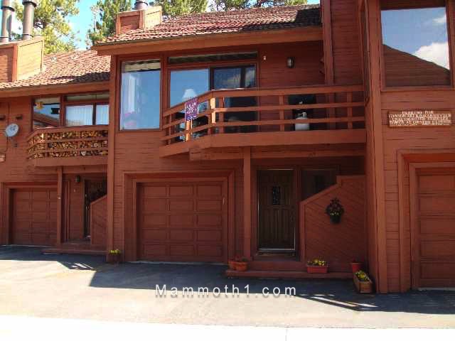 Canyon Ski & Racquet Club Townhomes in Mammoth Lakes Mammoth Realty HOA Fees Condos for Sale in Mammoth Lakes