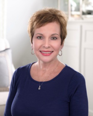 Paula Thieneman-Bates