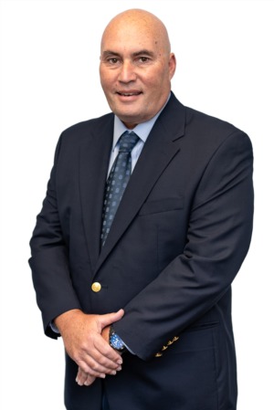 Alex Dessart