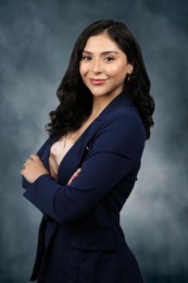 Cindy J Alarcon