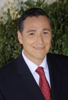 Alex Veloz