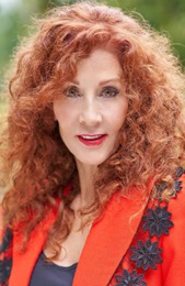 Christa Dinallo