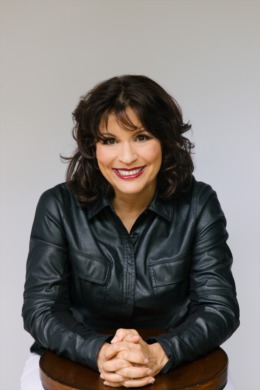 Mae Levitan