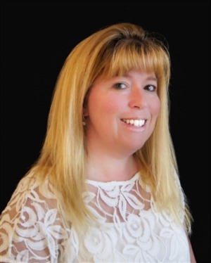 Vicki Laplume