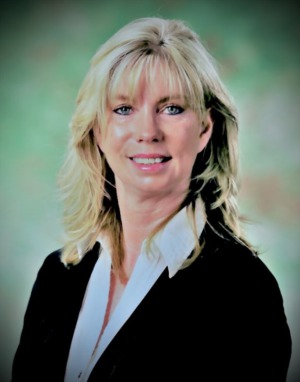 Maureen Tracy