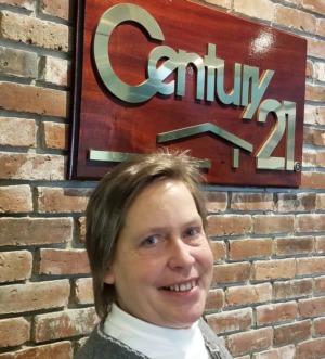 Tammy Holt
