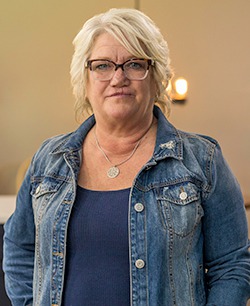 Tina Sparks
