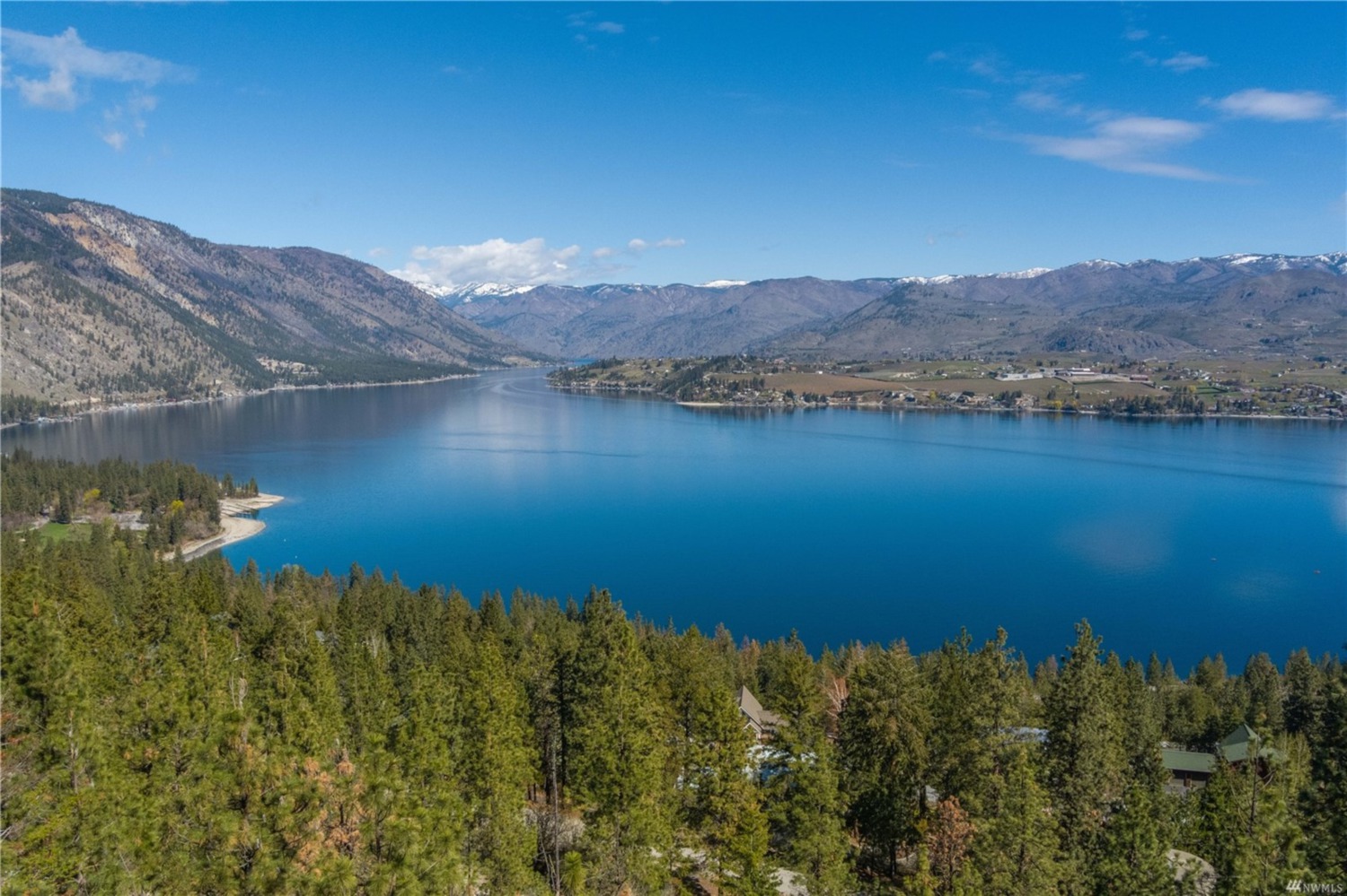 Spring time, Sunshine & Lake Chelan Events