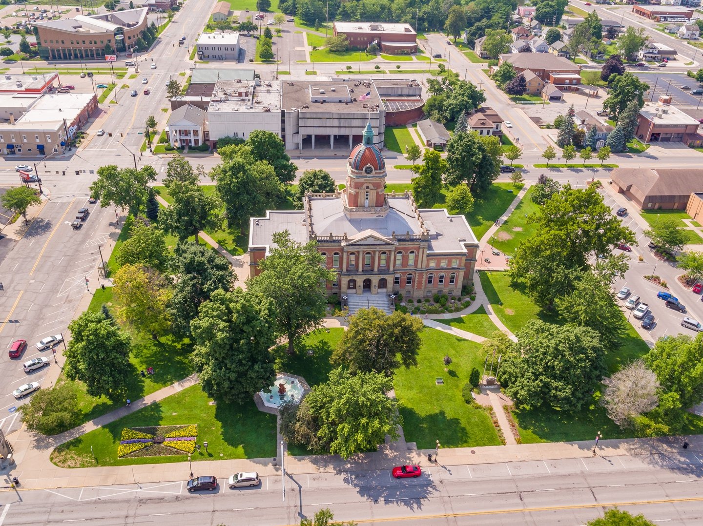 banks in goshen indiana