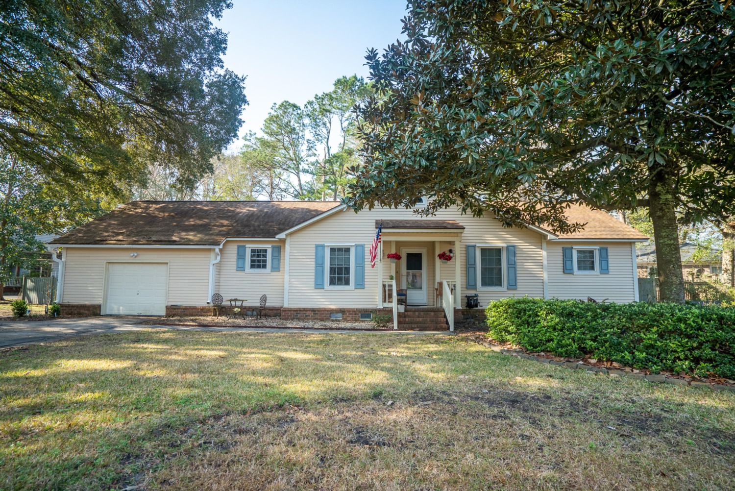 Just Listed in Snee Farm Neighborhood of Mt. Pleasant!