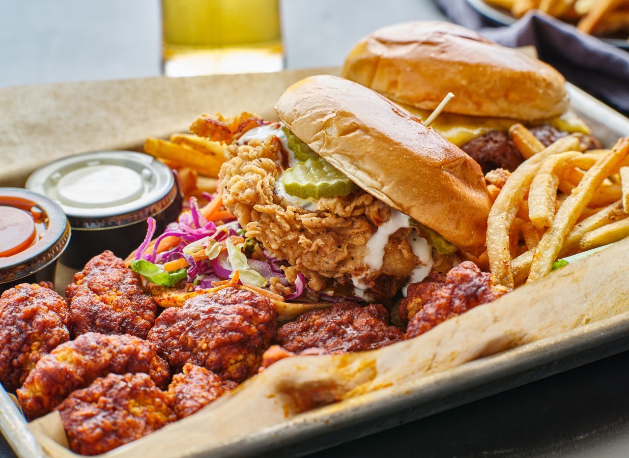 Dive into Nashville's Best Lunch Spots: Where to Eat Now