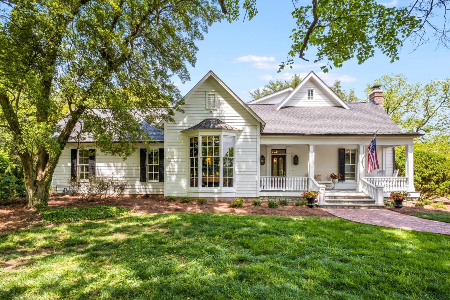 Trisha Yearwood's Brentwood Home: The Ultimate in Tennessee Luxury Real ...