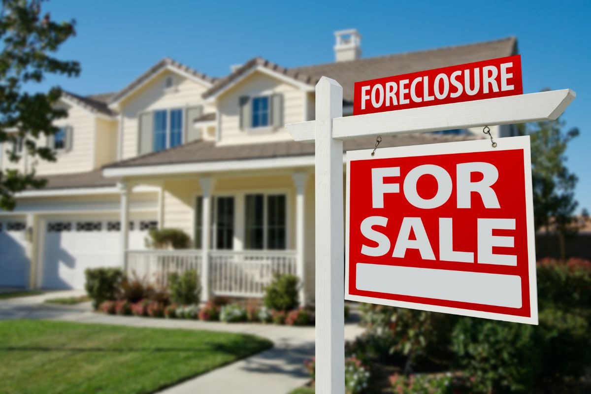 Guide To Buying Foreclosures & Distressed Properties In Boise, Idaho