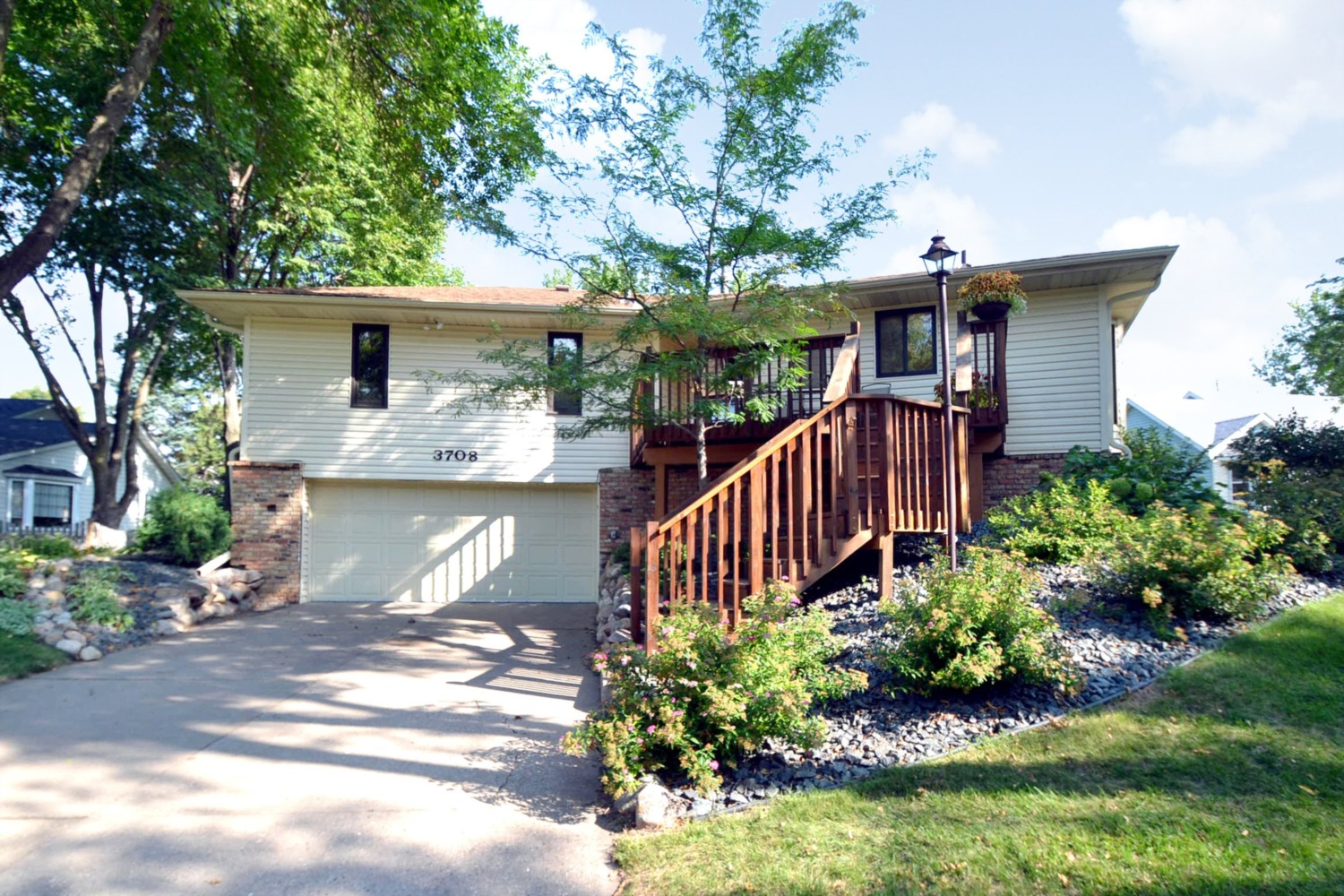 What 229,000 Buys in Eagan, Minnesota