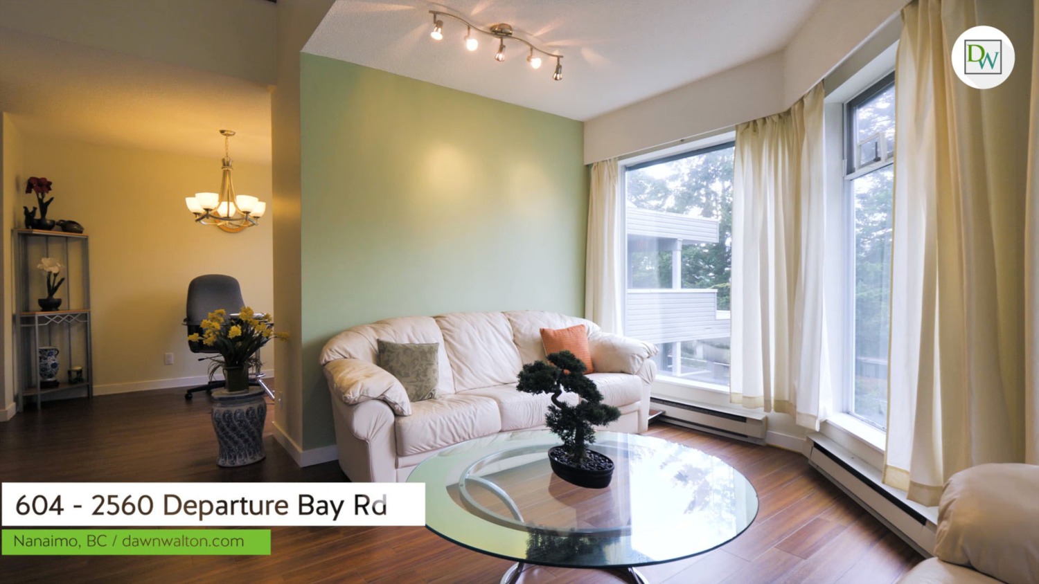 Featured Listing 604 2560 Departure Bay Road