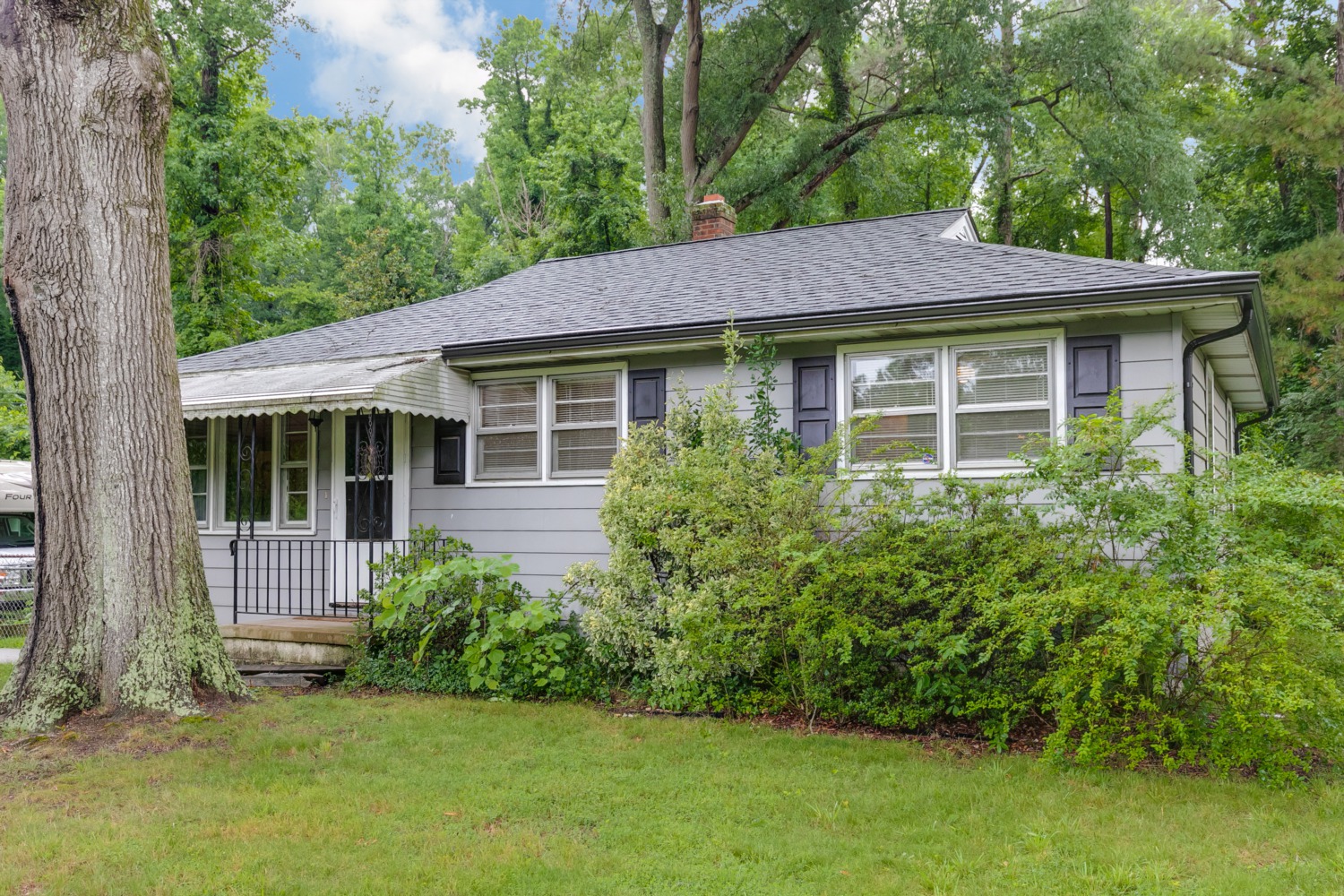 Highland Springs Home Under Contract