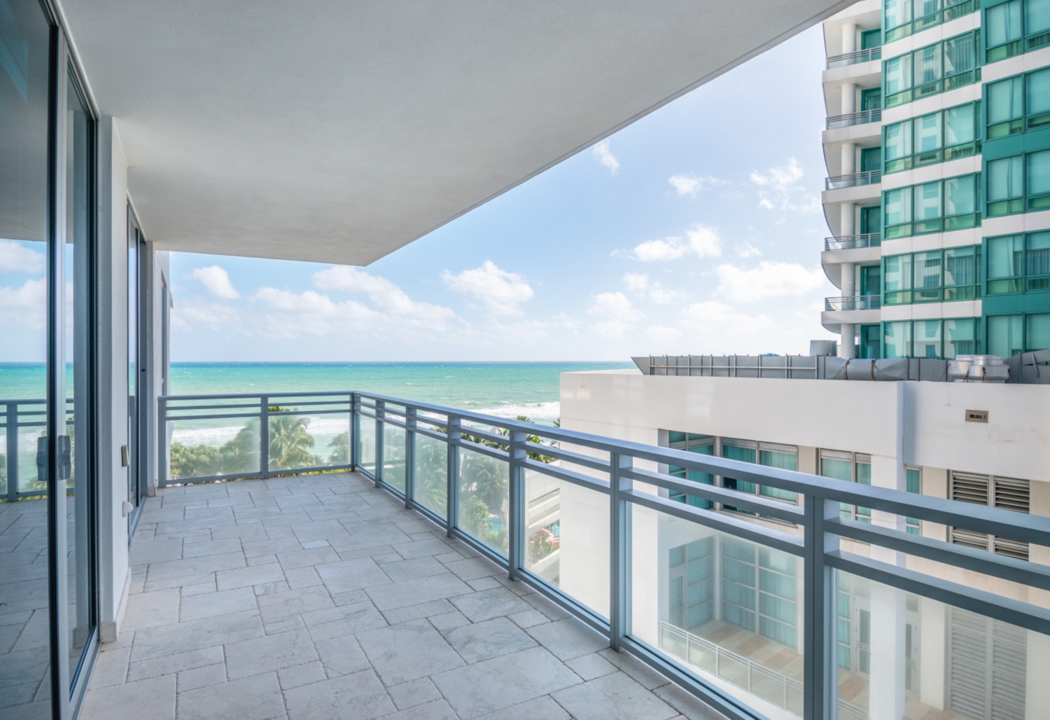 Virtual Tour Diplomat Oceanfront Residences Apt 805