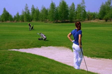 Which Golf Courses are found in Middlesex County?