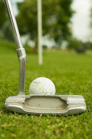 Which Municipal Golf Courses Are Found in Middlesex County?