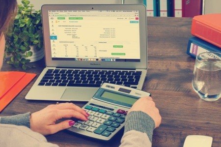 How to Review your Finances before Buying a Home