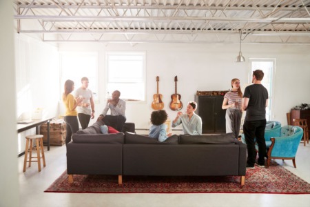 9 Housewarming Party Games That Show off Your New Home