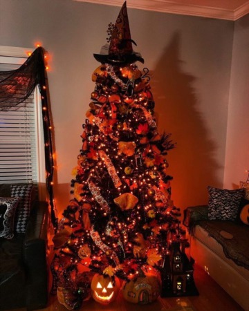 Decorating for Halloween with your Christmas Tree!