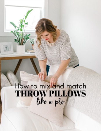 How to Mix and Match Throw Pillows 