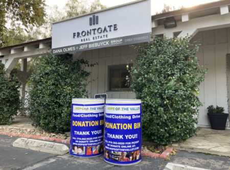 Drop off your winter clothing and canned goods at the Frontgate Real Estate office during the Holidays through January 2022