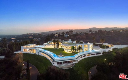 The One: Mega Mansion in Beverly Hills Sells for $126 Million at Bankruptcy Auction
