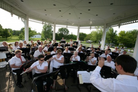 THURSDAY THIS & THAT-HERITAGE HILL CONCERT