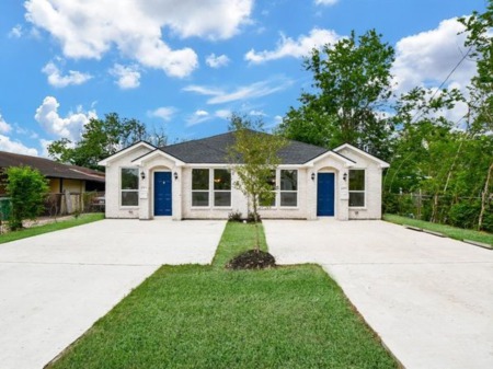 Investing in Duplexes, Triplexes and Four-Plexes in Houston