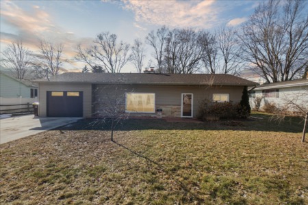 305 W Grand Ave Mt Pleasant MI 48858, 2 bedroom home in Mt Pleasant Schools