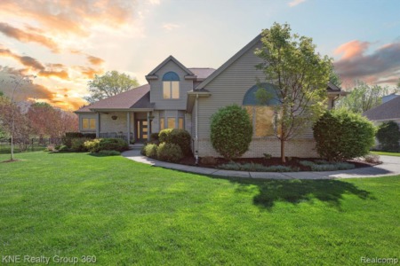 {SOLD}1133 Galloway Lane Howell MI 48843, 4 bedroom home in Howell Schools