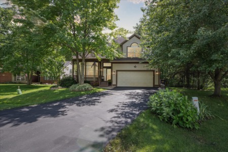 {SOLD}2744 Court Lane S Howell MI 48843, 3 bedroom home in Howell Schools