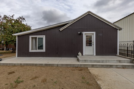 !RB NEW LISTING! HOME FOR SALE!! 1105 S 29th St, Billings, MT 59101