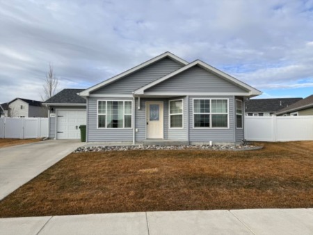 HOME FOR SALE! NEW RB LISTING! 2142 Largo Circle, Billings, MT 59105