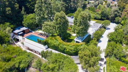 NY Times Reporter and Tech CEO Purchase Ryan Seacrest's LA Estate for $51 Million