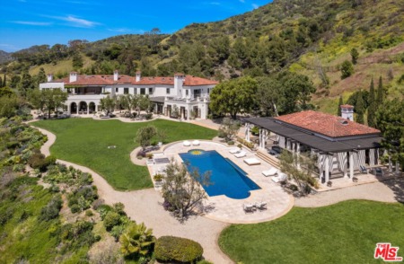 Drake's Quick Exit: Beverly Hills Estate Listed for $88 Million