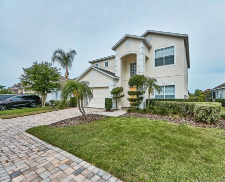 Summer Ready Retreat Home Staying True to its Florida Sanctuary Roots at West Haven!
