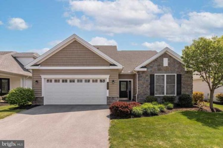 323 Beacon Circle, Boalsburg