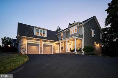 1307 Ridgemaster Drive, State College