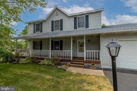 266 First Avenue, Lemont