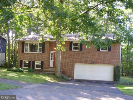 254 Oakley Drive, State College