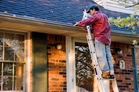 9 Outdoor Home Maintenance Tips for Spring