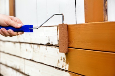 4 Key Features to Paint for Commanding Curb Appeal 