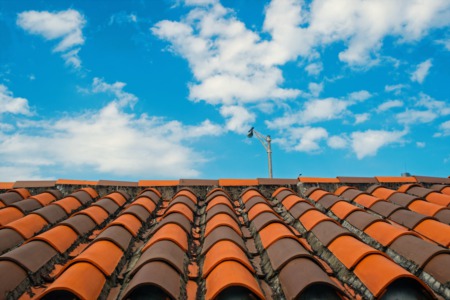 The Pros and Cons of Clay Roof Tiles 