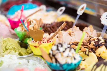 A Look at the Best Ice Cream Parlors in Alaska
