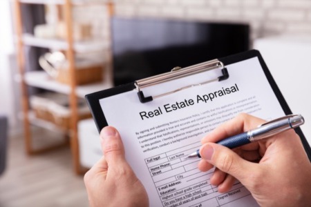 Best Appraisers for Your Home Sale in Alaska